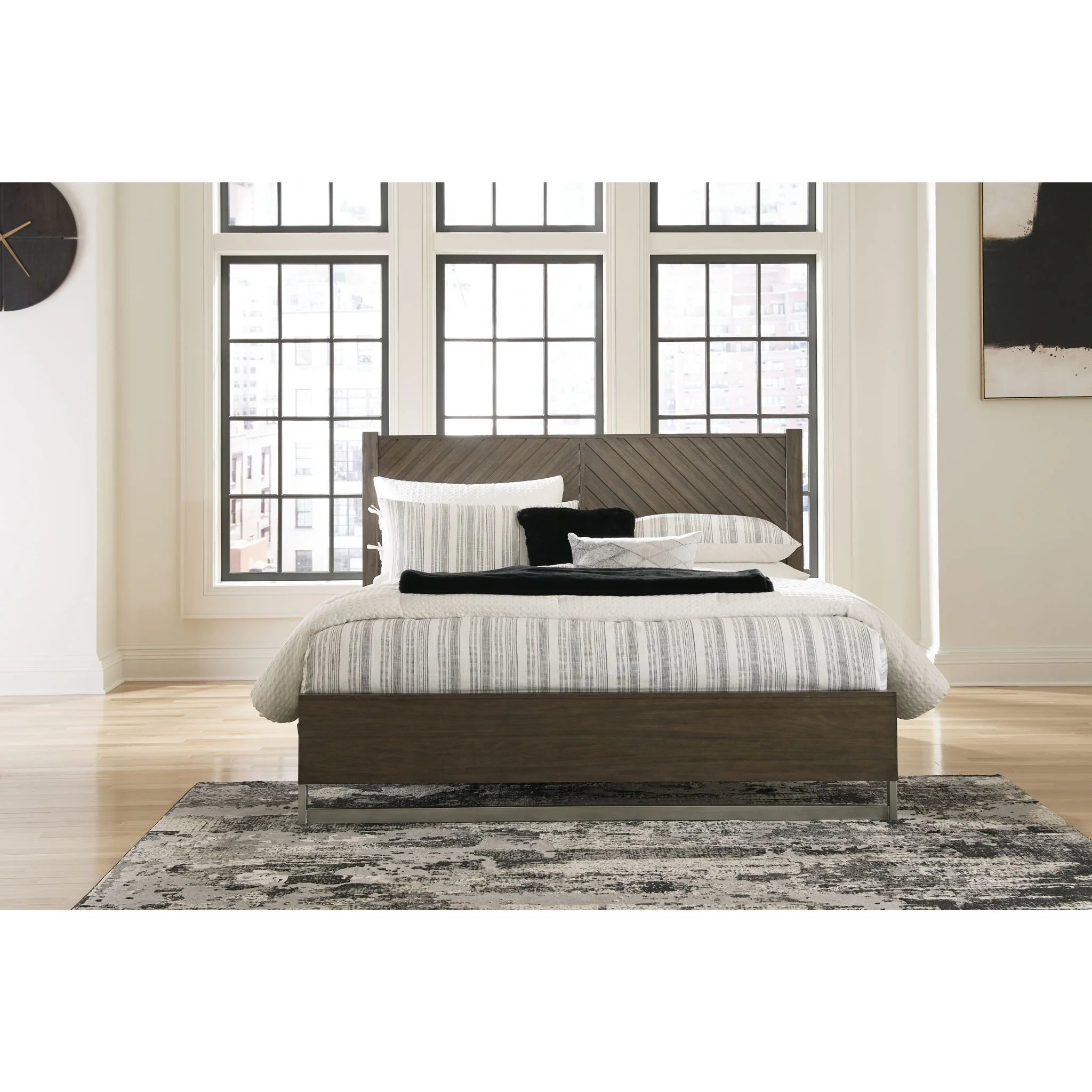 Arkenton King Panel Bed - Grayish Brown - Image 2