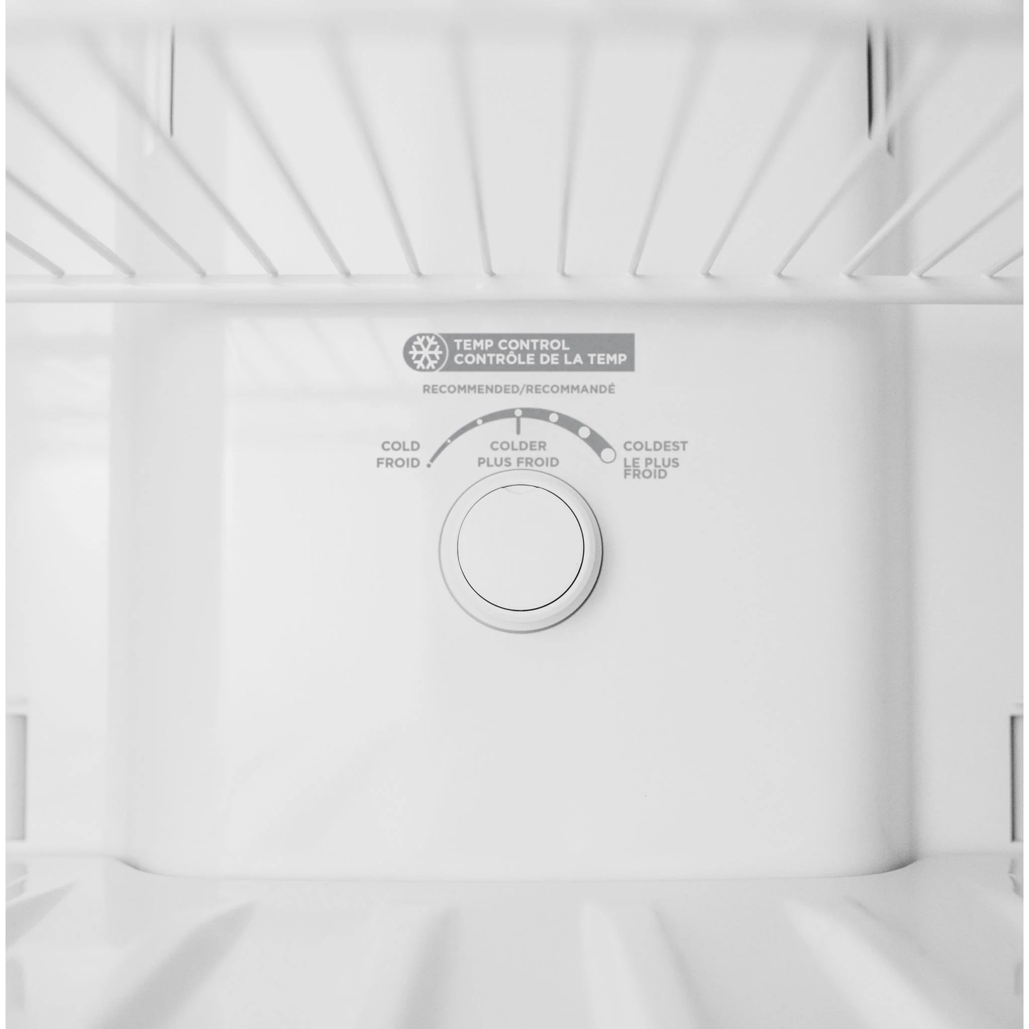 Danby 18 cu. ft. Top Mount Refrigerator -Stainless Steel Look (DFF176B1SLDB) - Image 9