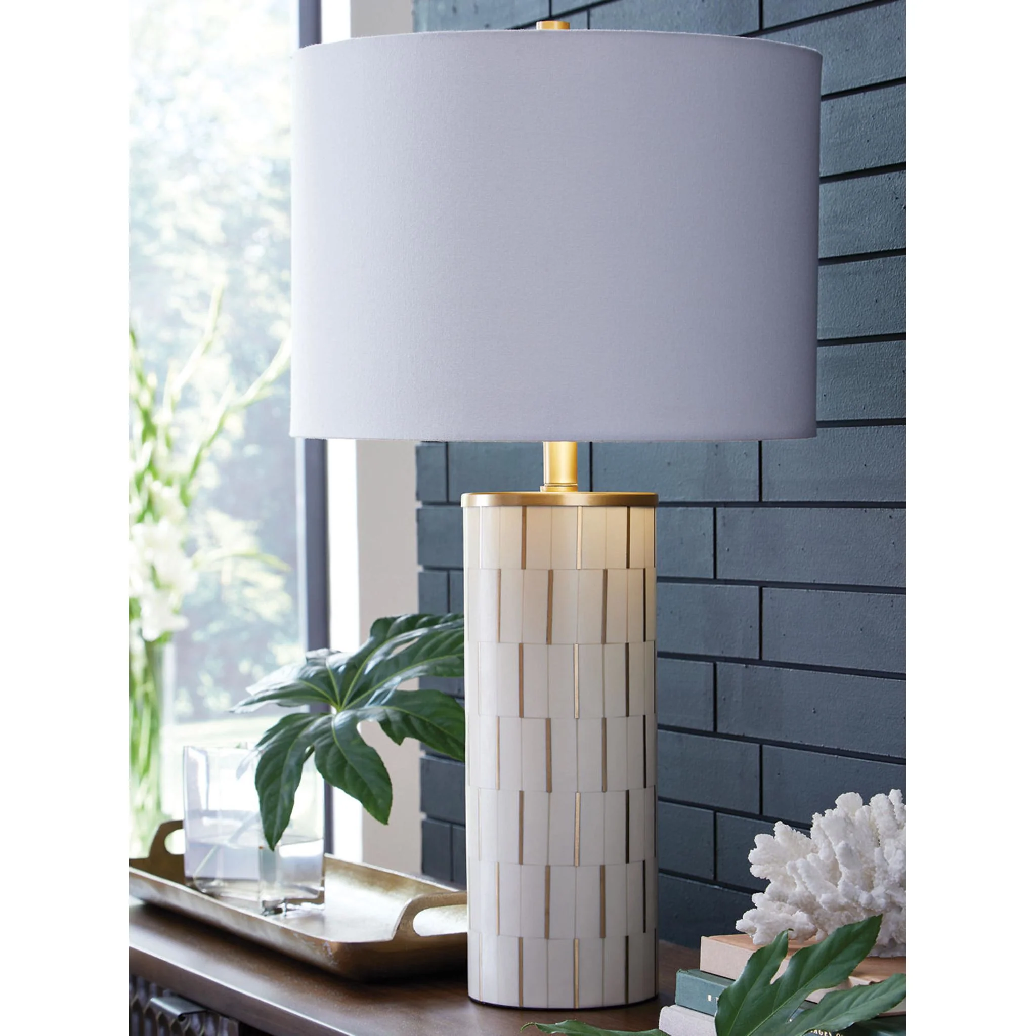 Faridworth Table Lamp 28.75" - Image 3