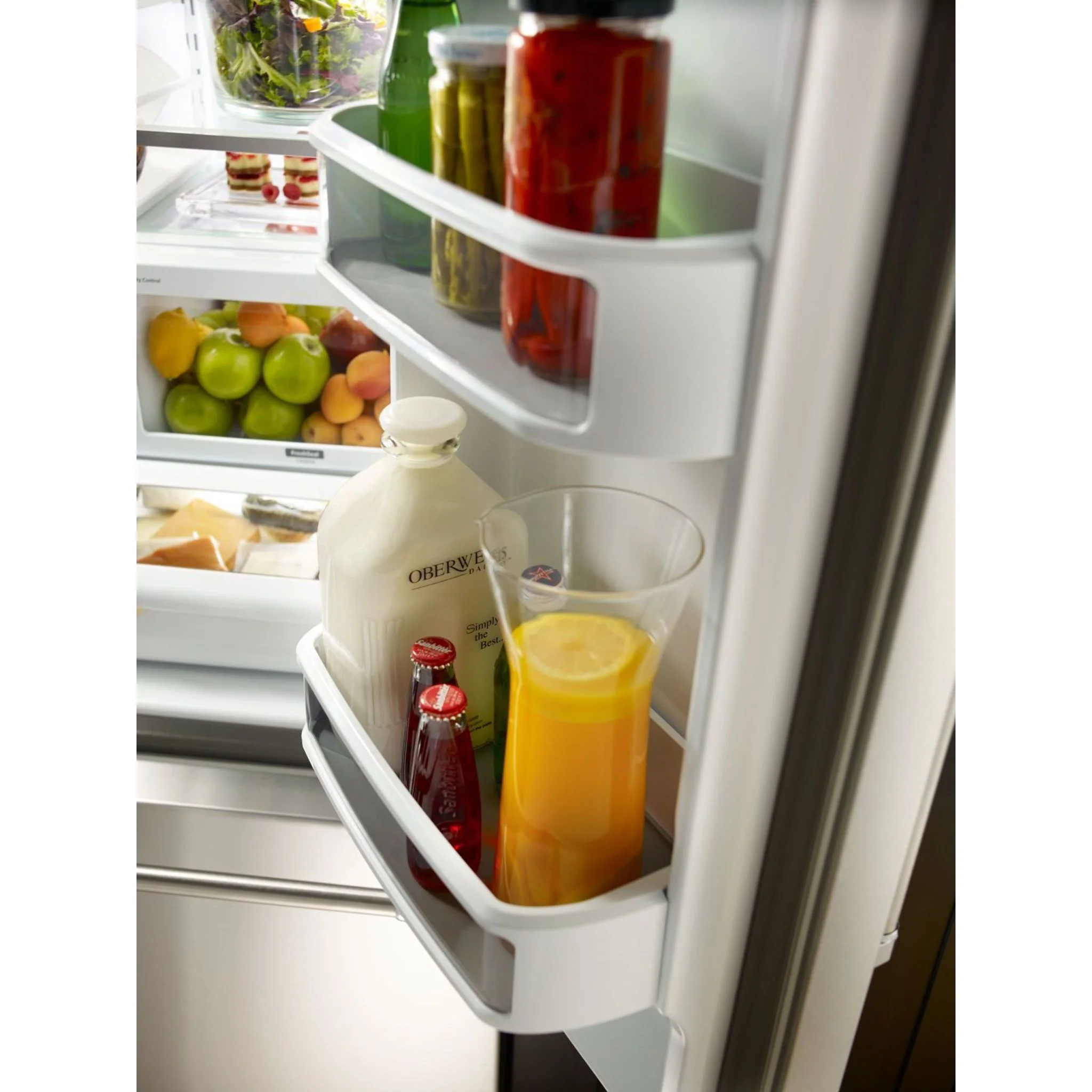 KitchenAid 22 cu.ft. 36-Inch Width Counter Depth French Door Refrigerator with Interior Dispense -Stainless Steel (KRFC302ESS) - Image 26