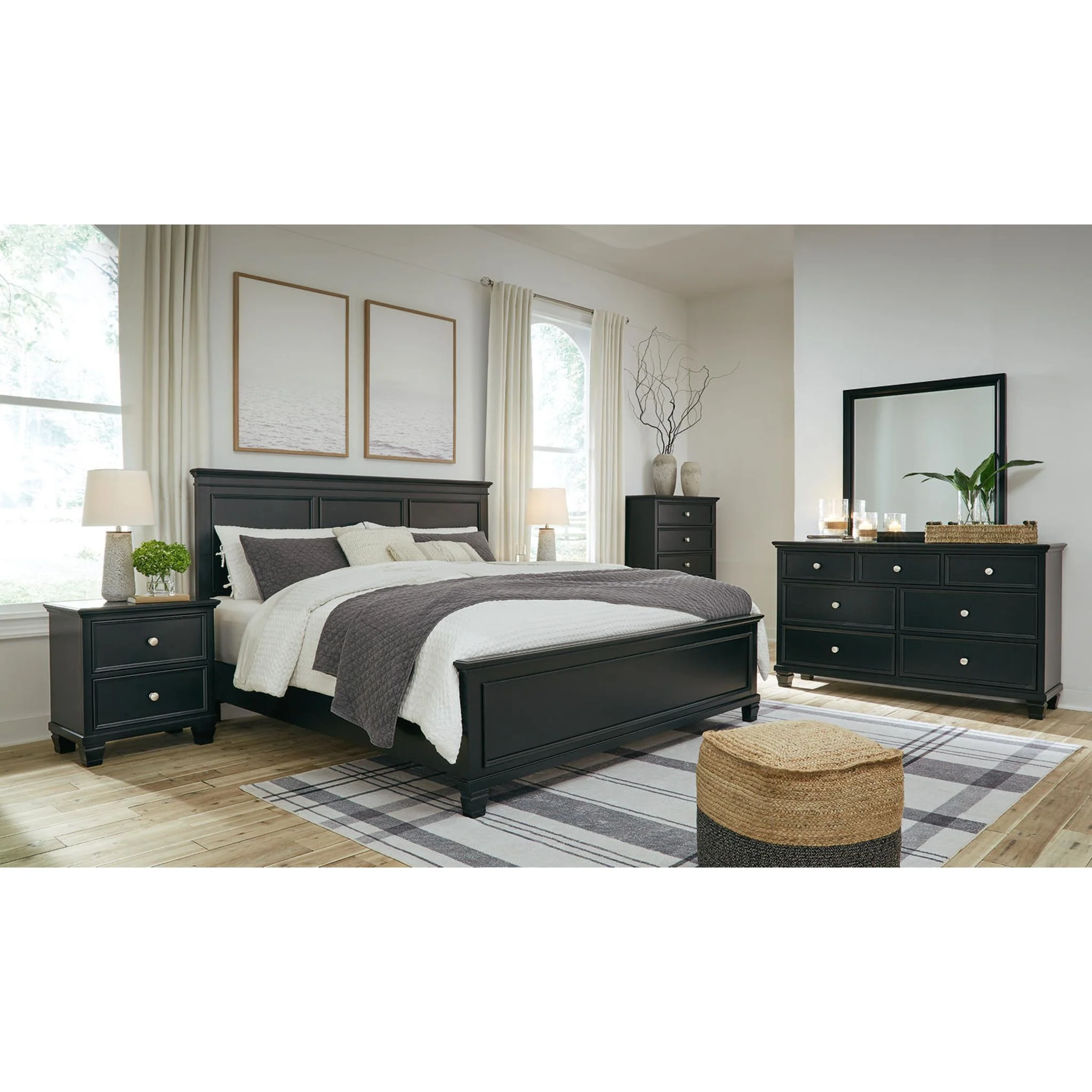 Lanolee Panel Bed - Black - Image 17