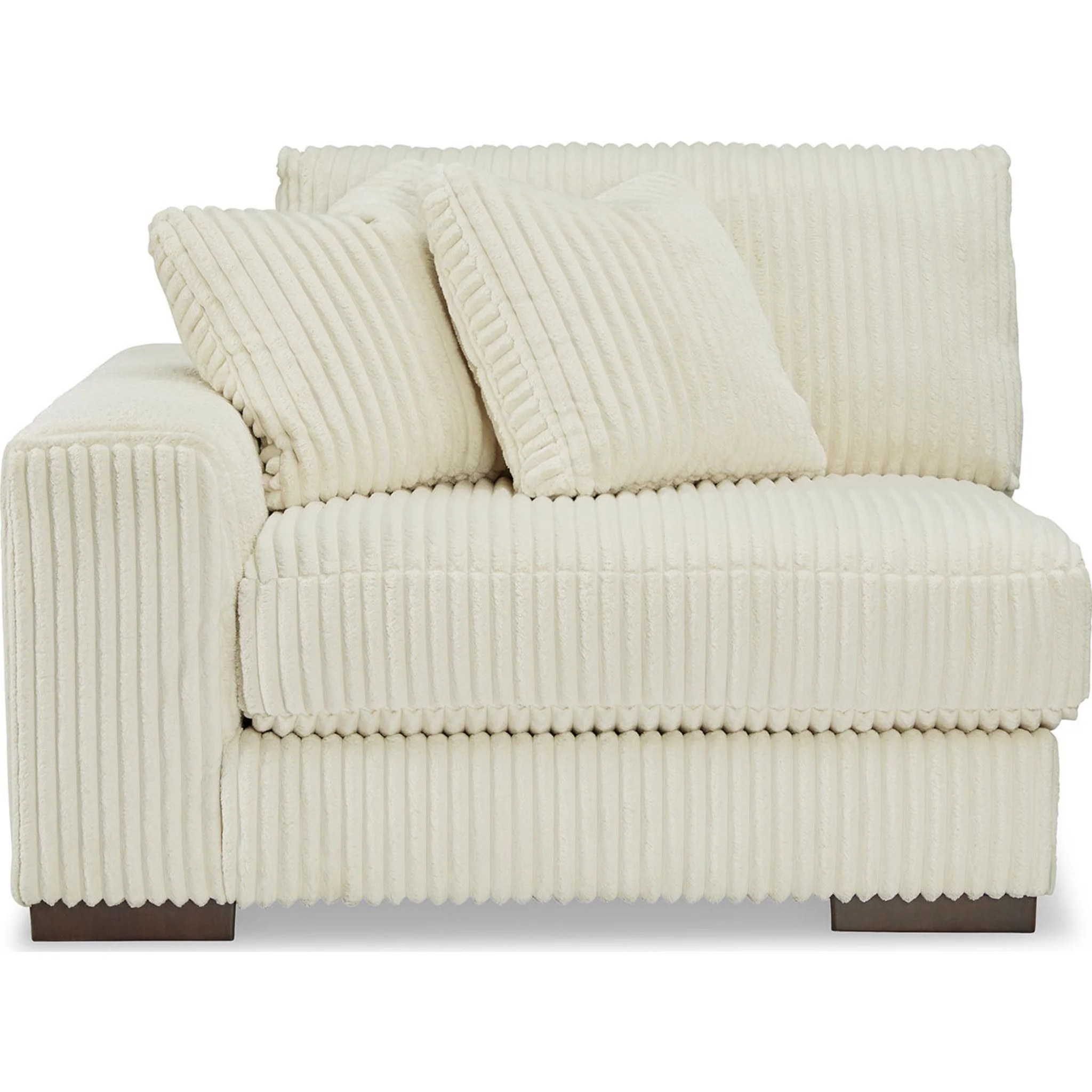 Lindyn 4 Piece Sectional - Image 9