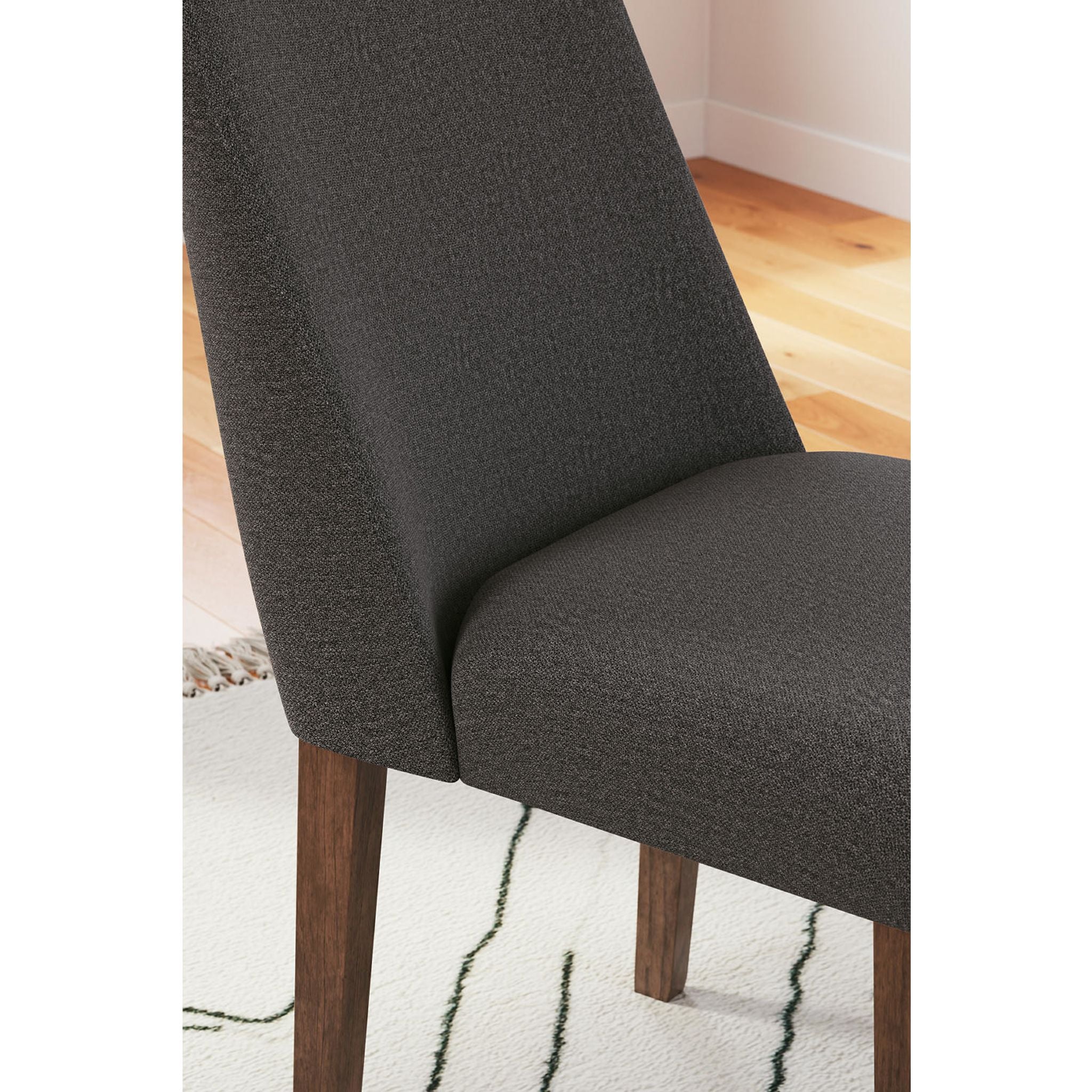 Lyncott Dining Set - Image 40