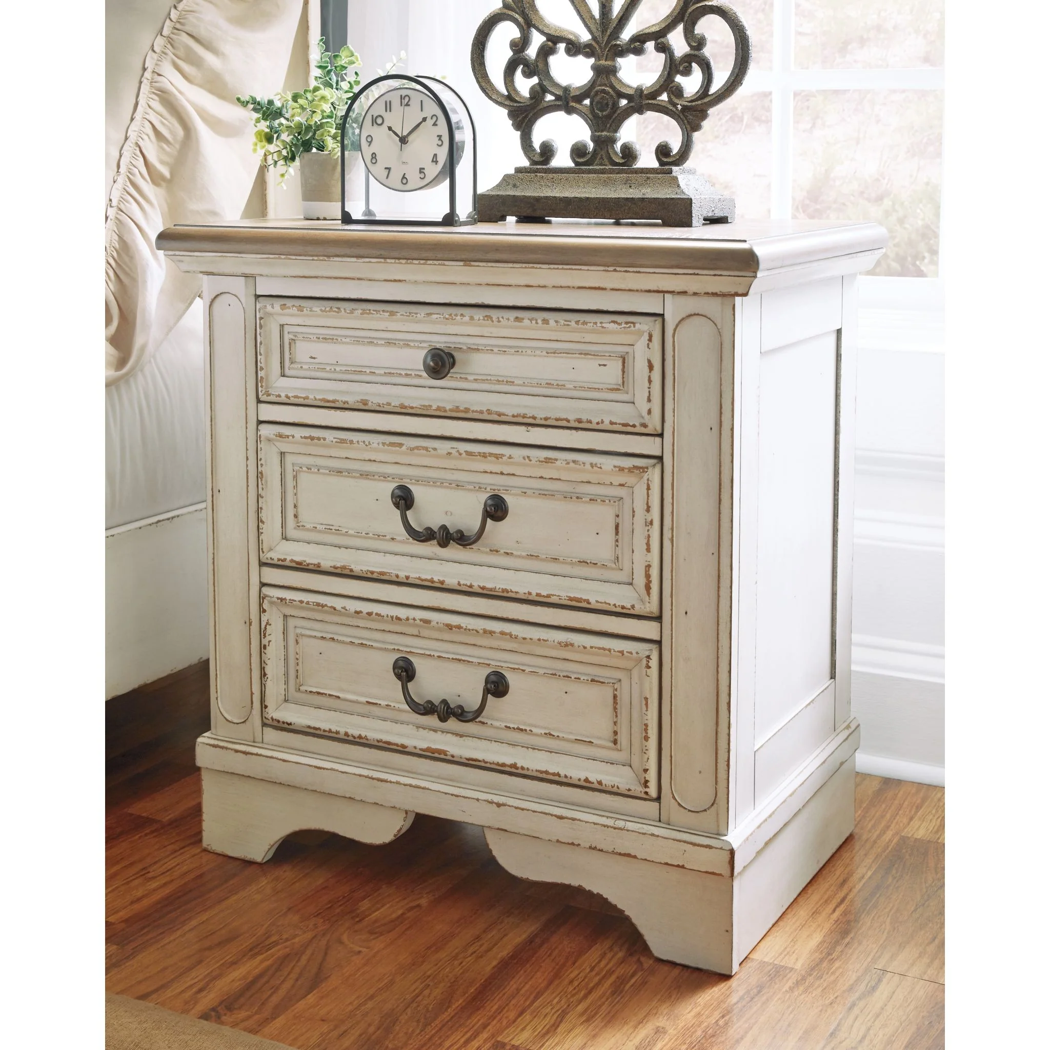 Realyn Nightstand - White - Image 2