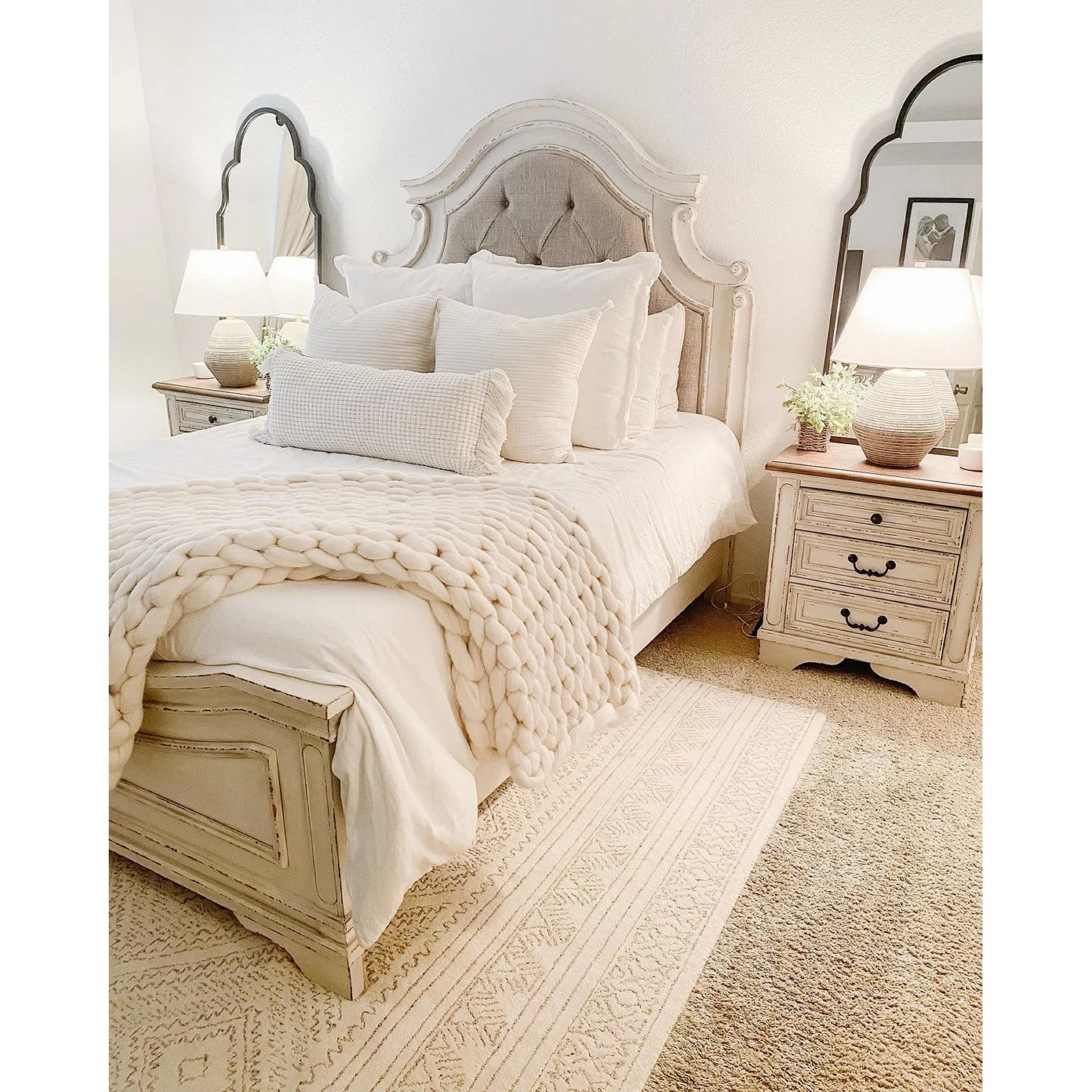 Realyn Nightstand - White - Image 29