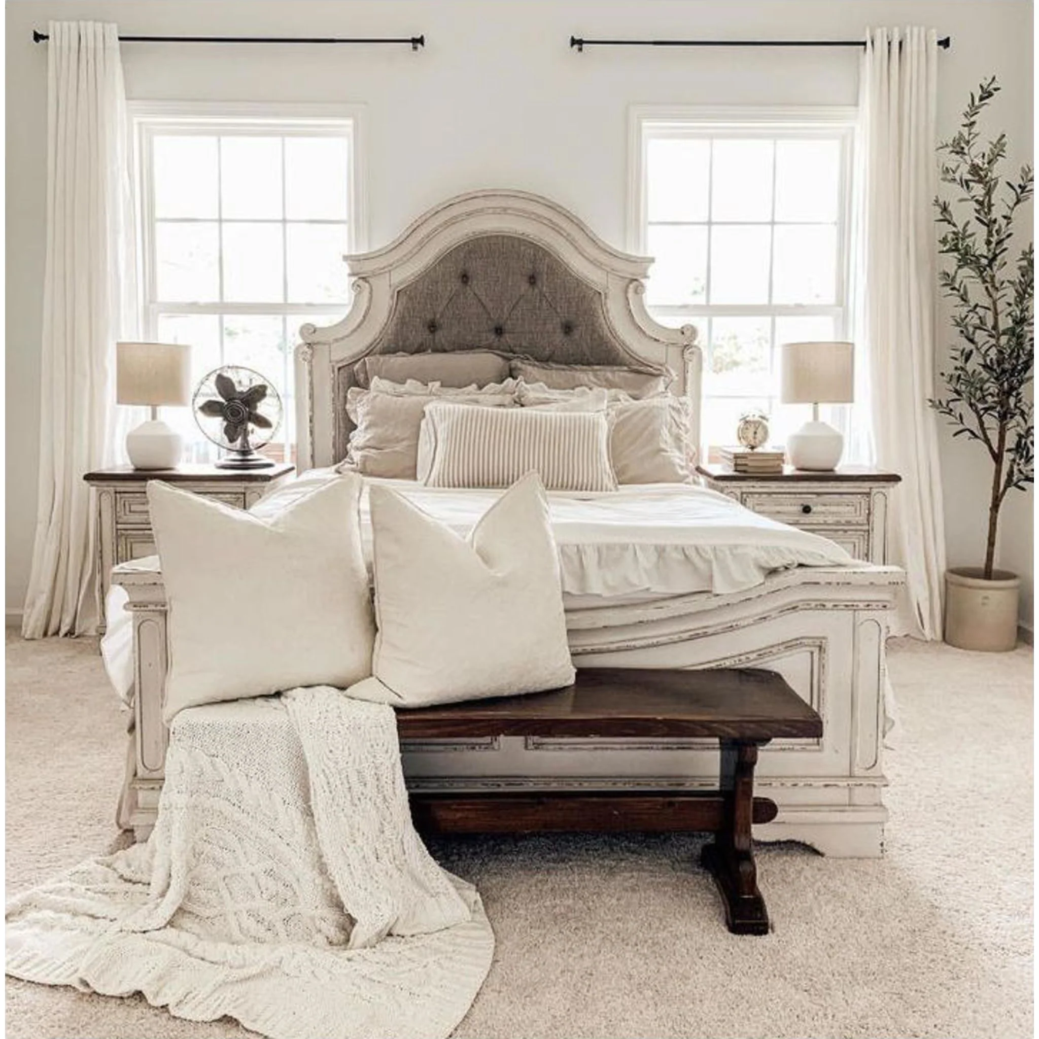 Realyn Panel Bed - White - Image 50