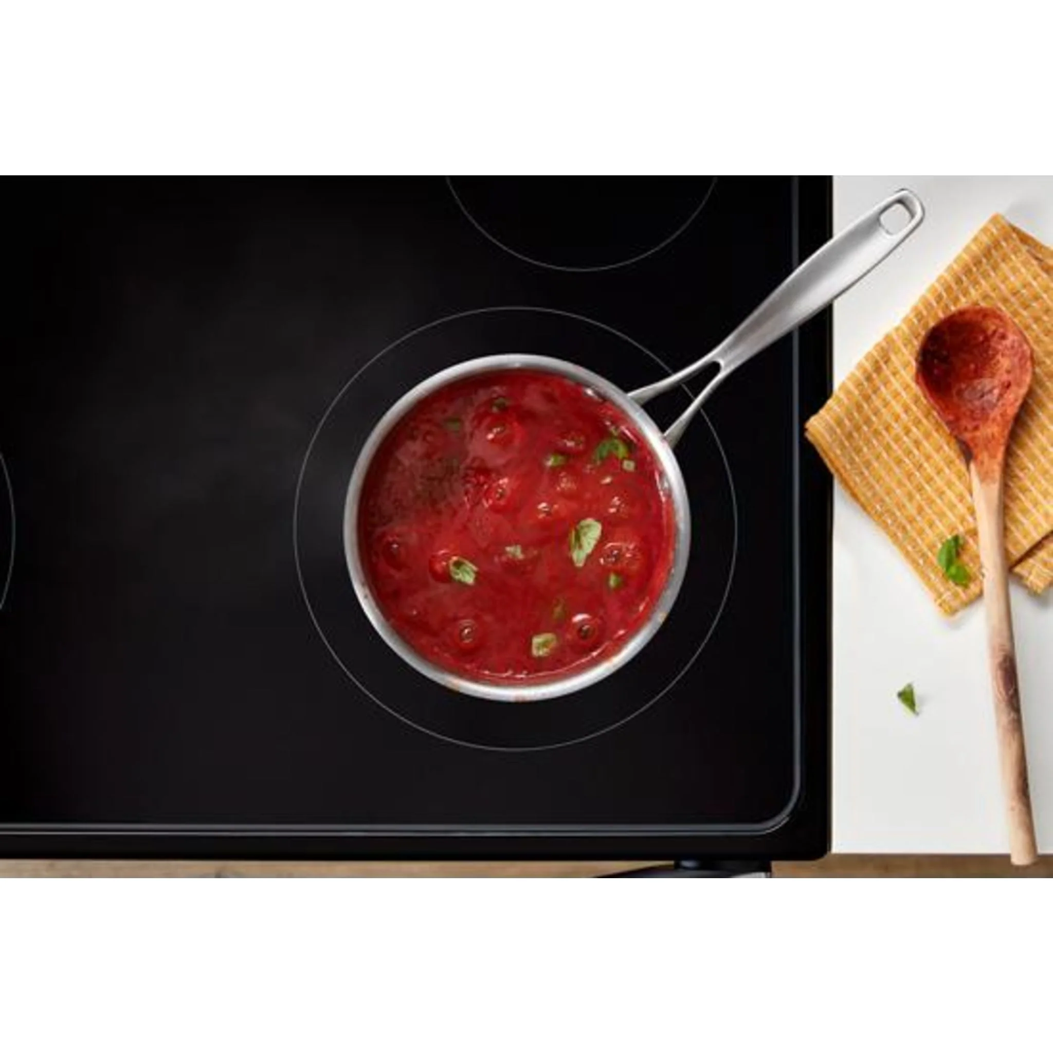 Whirlpool 30-inch Electric Range with Steam Clean -Fingerprint Resistant Stainless Steel (YWFES3330RZ) - Image 6